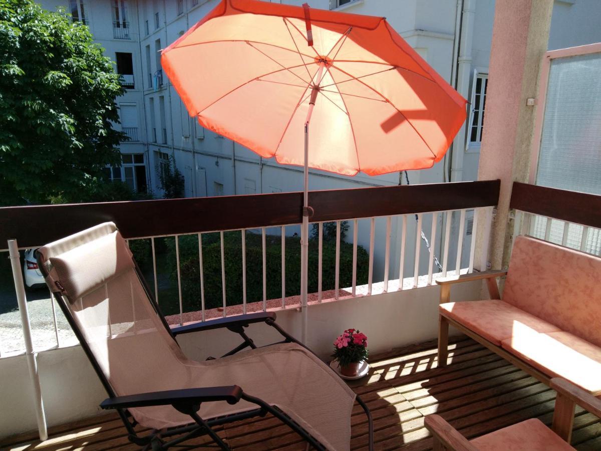 Le Pardeilhan Appt Chaleureux, Lumineux Avec Terrasse Et Parking En Coeur De Ville Bagnères-de-Luchon Buitenkant foto
